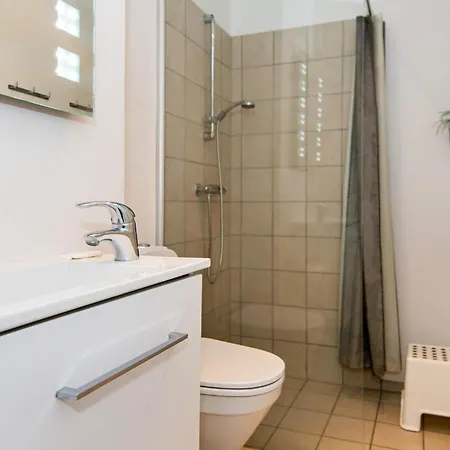 Apartamento 5 Person On A In Glesborg
