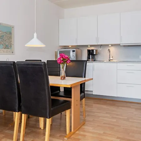 Apartment 5 Person On A In *