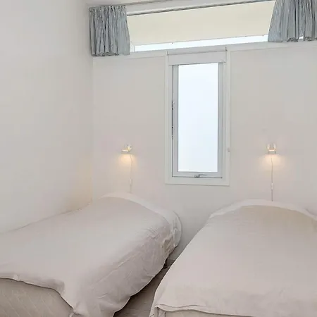 5 Person On A In Apartamento Glesborg